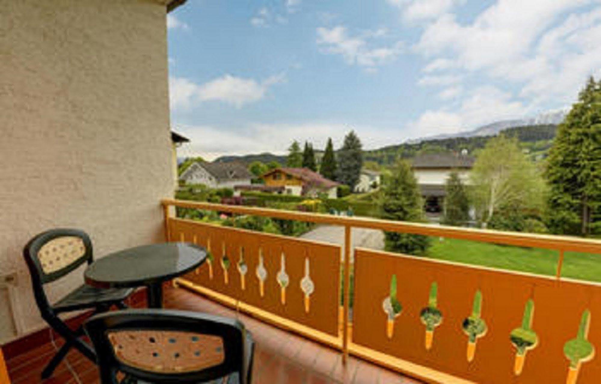 Fruehstueckspension Haus Golker Seeboden am Millstätter See Exterior foto